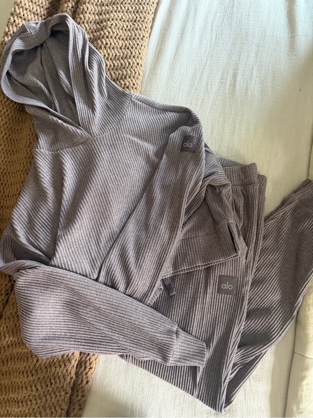 Alo Yoga Muse Hoodie & High Waist Sweatpant Ribbed Set S